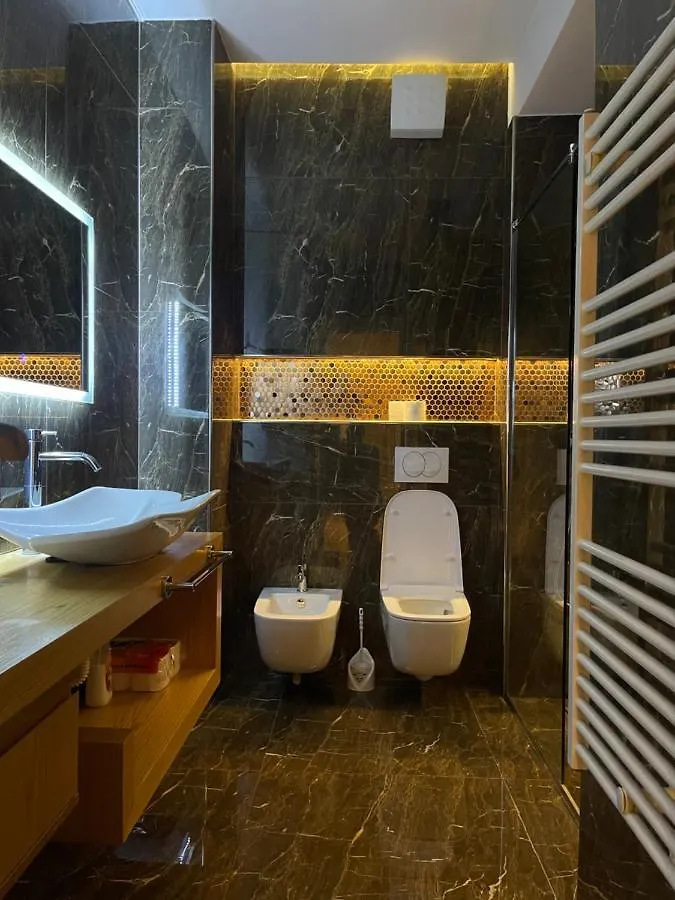 Aj Apartments - Hidden Gem In Front Of Taiwan Center Tirana